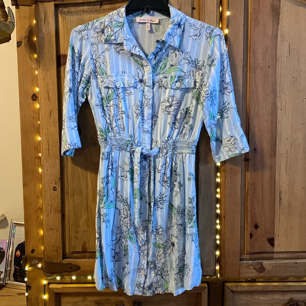 40’s-Inspired Button Down Shirt Dress- Harlow & Rose Small- Light Blue Floral